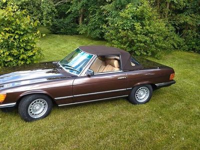 Usata Mercedes SL380 204 CV (150 kW) 1985 Marrone Cabrio