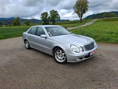 Mercedes E220