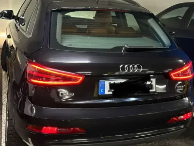 Gebraucht Audi Q3 Sport 177 PS (130 kW) 2011 Schwarz SUV