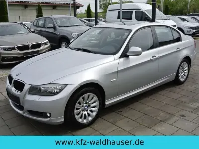 Gebraucht BMW 318 Comfort Edition 143 PS (105 kW) 2010 Silber Limousine