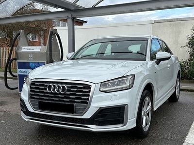 gebraucht Audi Q2 Sport SLine