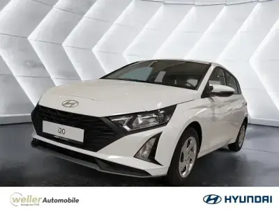 Gebraucht Hyundai i20 Select 79 PS (58 kW) 2025 Weiß Kleinwagen