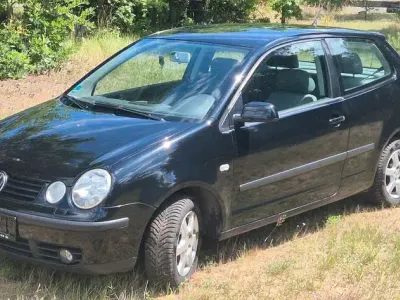 Gebraucht VW Polo 64 PS (47 kW) 2002 Schwarz Limousine