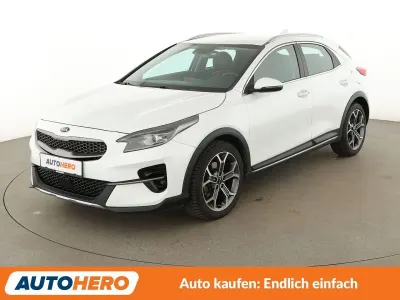 Gebraucht Kia XCeed Spirit 140 PS (102 kW) 2021 Weiß SUV