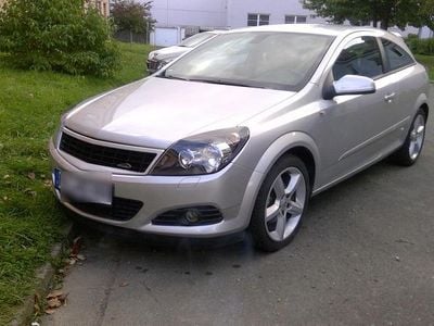 Opel Astra GTC