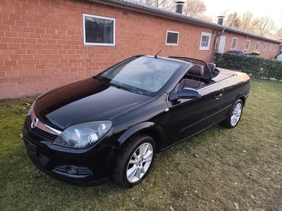 Gebraucht Opel Astra Cabriolet 140 PS (102 kW) 2008 Schwarz Cabrio