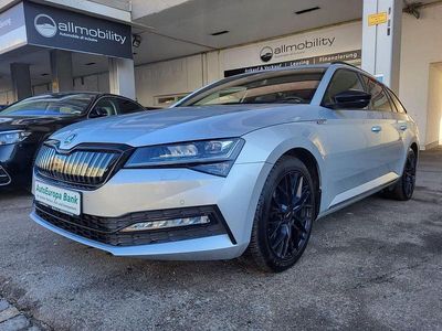 Gebraucht Skoda Superb SportLine 156 PS (114 kW) 2021 Silber Kombi