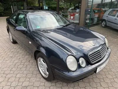 Gebraucht Mercedes CLK200 Elegance 136 PS (100 kW) 1997 Schwarz Coupé