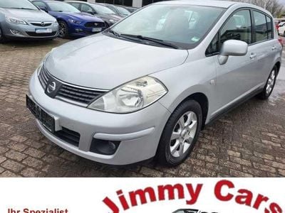 Gebraucht Nissan Tiida Acenta 126 PS (92 kW) 2008 Silber Limousine