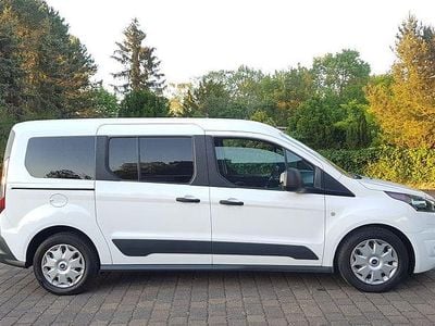 Gebraucht Ford Tourneo 120 PS (88 kW) 2017 Weiß Van / Kleinbus