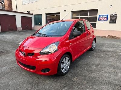 Gebraucht Toyota Aygo City 68 PS (50 kW) 2009 Rot Kleinwagen