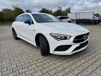 Gebraucht Mercedes CLA250e Shooting Brake AMG line 160 PS (117 kW) 2021 Weiß Kombi