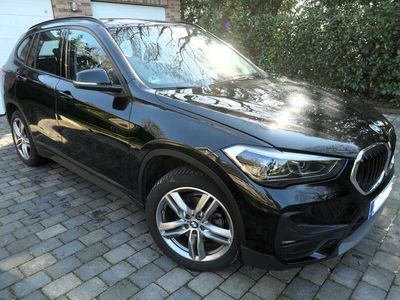 gebraucht BMW X1 X1sDrive18 5 J. Gar. Panorama LED PDC NP 45000€