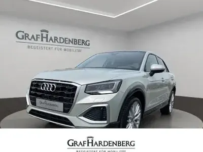 Neu Audi Q2 Advanced Plus 150 PS (110 kW) 2026 Silber SUV