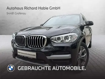 Gebraucht BMW X3 Sport Line 190 PS (139 kW) 2021 Saphirschwarz SUV