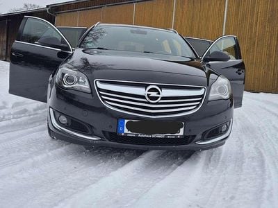 Gebraucht Opel Insignia Business 163 PS (119 kW) 2014 Schwarz Kombi