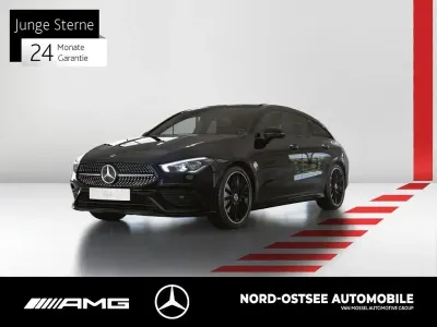 Gebraucht Mercedes CLA200 150 PS (110 kW) 2023 Unilack nachtschwarz Coupé