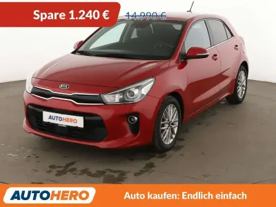 Gebraucht Kia Rio Spirit 99 PS (72 kW) 2018 Rot Limousine