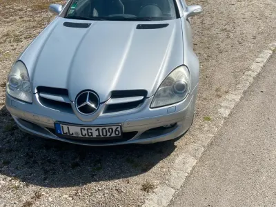 Gebraucht Mercedes SLK280 235 PS (172 kW) 2006 Silber Cabrio