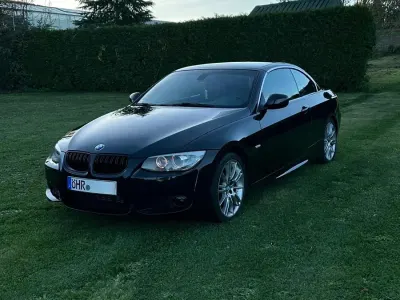 Gebraucht BMW 320 Cabriolet M Sport 184 PS (135 kW) 2012 Schwarz Cabrio