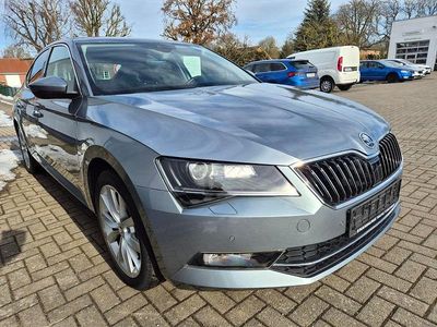 Gebraucht Skoda Superb Style 220 PS (161 kW) 2016 Grau Limousine