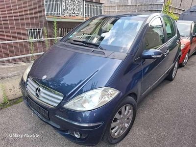 Mercedes A200