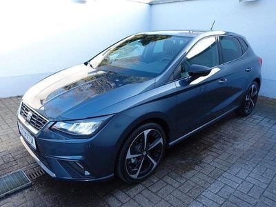 Grau Gebraucht 2025 Seat Ibiza FR Limousine | 24.990 € (Fairer Preis)