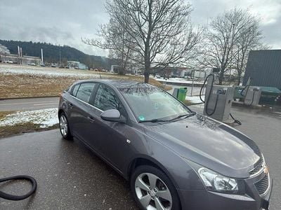 Andere farben Gebraucht 2013 Chevrolet Cruze Kombi | 2.600 €