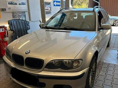 Usata BMW 318 Basis 143 CV (105 kW) 2006 Argento Station wagon