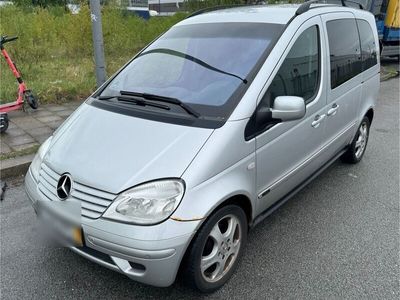 gebraucht Mercedes Vaneo 1.7 CDI 12/2005 La Vida 121tkm Klima 8 fach