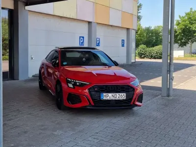 Gebraucht Audi S3 Edition .1 310 PS (228 kW) 2020 Rot Limousine