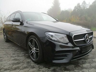 Gebraucht Mercedes E43 AMG AMG 401 PS (294 kW) 2018 Schwarz metallic Limousine