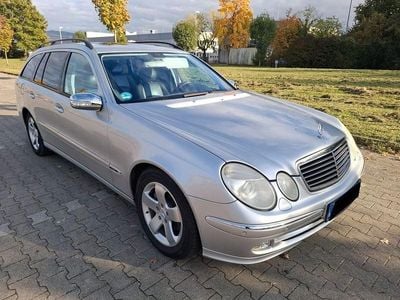 Mercedes E320