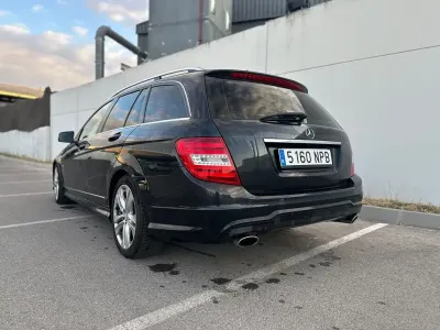 Gebraucht Mercedes C300 231 PS (169 kW) 2011 Schwarz Limousine