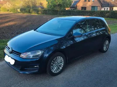 Second-hand VW Golf VII Cup 105 CP (77 kW) 2014 Albastru Berlinǎ