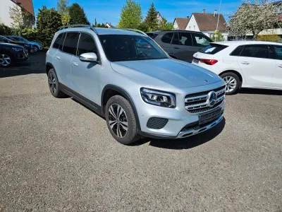 Gebraucht Mercedes GLB200 150 PS (110 kW) 2022 Silber SUV