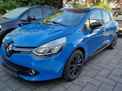 Occasion Renault Clio GrandTour Dynamique 90 ch (66 kW) 2015 Bleue Break