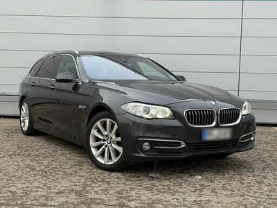 Gebraucht BMW 530 Luxury Line 258 PS (189 kW) 2015 Grau Kombi