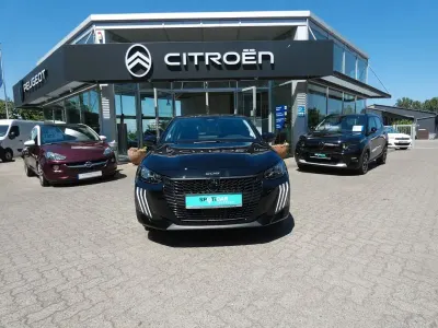Neu Peugeot 208 Style 101 PS (74 kW) 2026 Schwarz Kleinwagen