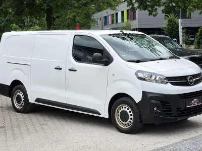 Gebraucht Opel Vivaro-e Combi Edition 144 PS (105 kW) 2022 Weiß Van / Kleinbus