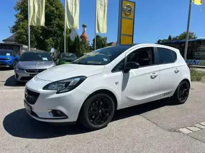 Gebraucht Opel Corsa Color Edition 116 PS (85 kW) 2016 Weiß Kleinwagen