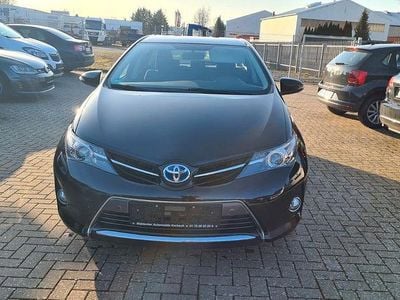 Gebraucht Toyota Auris Hybrid Life+ 99 PS (72 kW) 2014 Schwarz Limousine