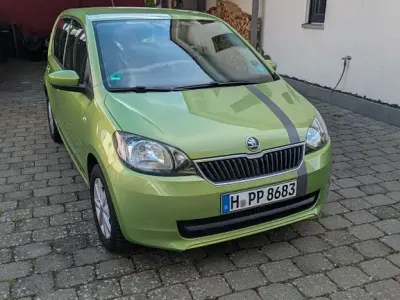 Gebraucht Skoda Citigo Active 60 PS (44 kW) 2014 Grün Kleinwagen