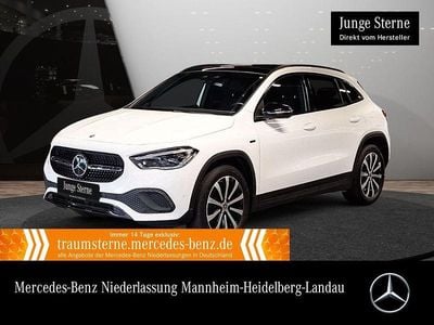 Gebraucht Mercedes GLA250 Night 160 PS (117 kW) 2021 Weiß SUV