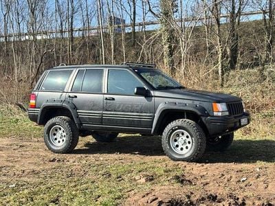 Gebraucht Jeep Grand Cherokee Limited 211 PS (155 kW) 1995 Schwarz SUV