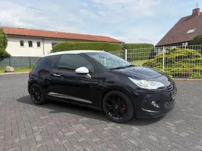 Gebraucht Citroën DS3 Sport Chic 156 PS (114 kW) 2011 Schwarz Kleinwagen