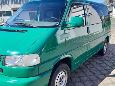 Gebraucht VW Caravelle 77 PS (56 kW) 1996 Grün Van / Kleinbus