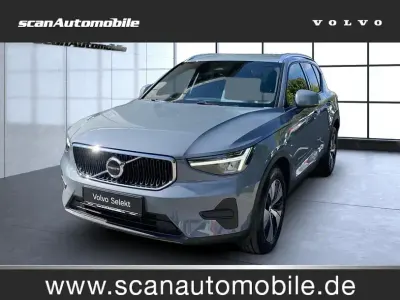 Usado Volvo XC40 Core 163 HP (119 kW) 2023 Cinzento SUV