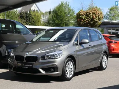 Używany BMW 218 Advantage 150 KM (110 kW) 2016 Srebrny Kombi