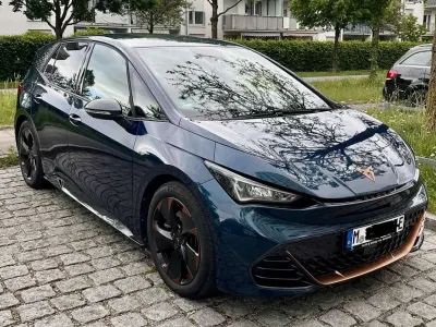 Gebraucht Cupra Born 169 kW (231 PS) 2023 Blau Kleinwagen